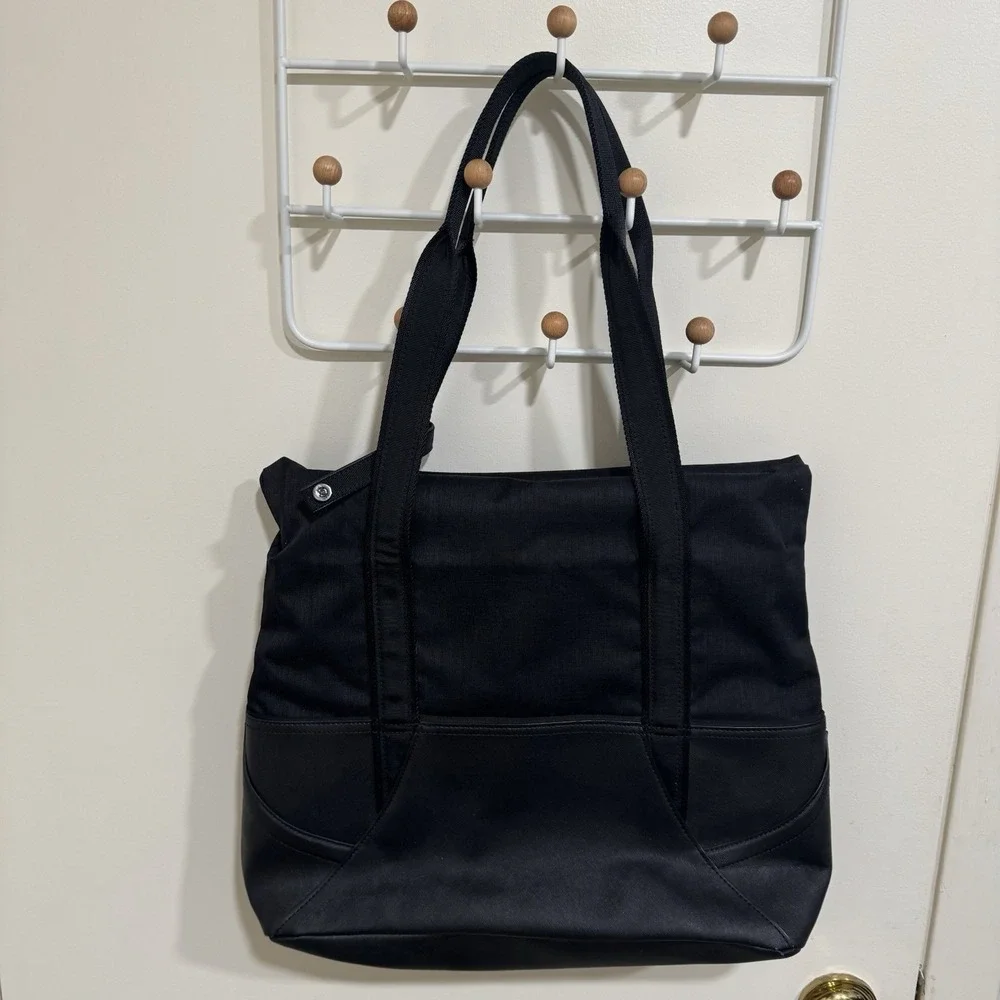 Lululemon Go Wild Black Women Tote Gym Yoga Bag Fold Over Top